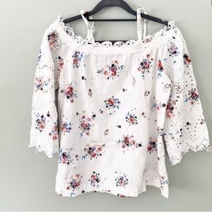 LOFT cold shoulder 3/4 sleeve lace eyelet floral top - Size M